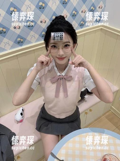 17c吃瓜在线，奇怪动态刺激我感官，忍不住想大叫一声！-愫弈琛
