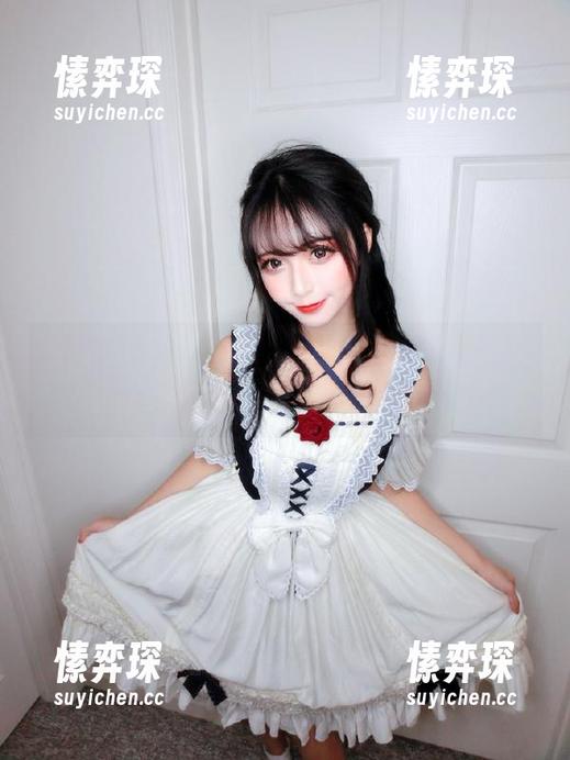 “17吃瓜网”：一天不看，心里痒痒，真不要太上瘾！-愫弈琛