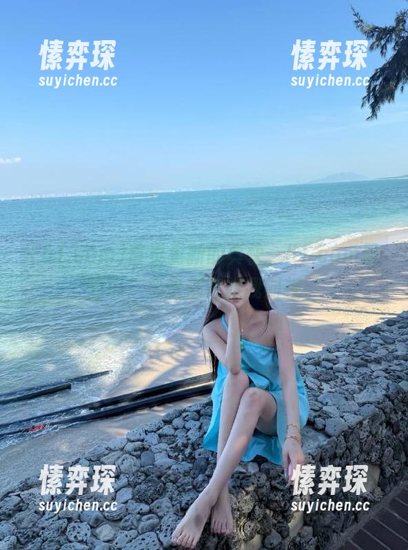 首页更新的真快，51.com里的瓜，感觉都在跟我对视。-愫弈琛