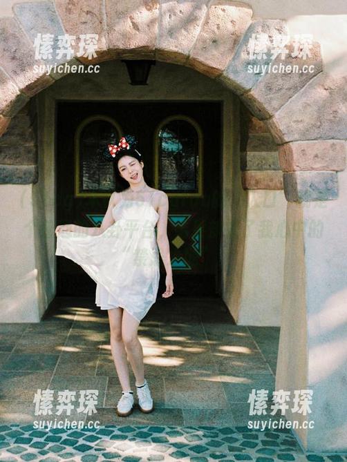 本以为51cgfun的“入口”就是个普通的八卦平台，结果却成了我心中的“禁忌之地”。-愫弈琛