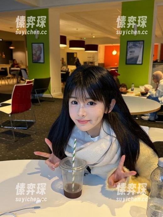网站上总有吸引我的光，51吃瓜就是那个我忍不住想多看几眼的‘光’！-愫弈琛