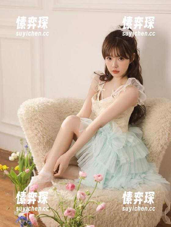 登上51吃瓜网站，仿佛走入了一座坐满瓜友的哈哈大茶馆。-愫弈琛