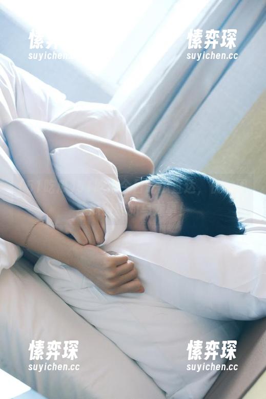 51吃瓜今日吃瓜直达，快来围观瓜田里的乌龙事！-愫弈琛
