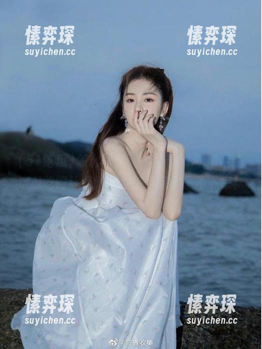 怎么回事呢，登录51吃瓜后，这瓜吃得让我脑袋发热，完全停不下来！-愫弈琛