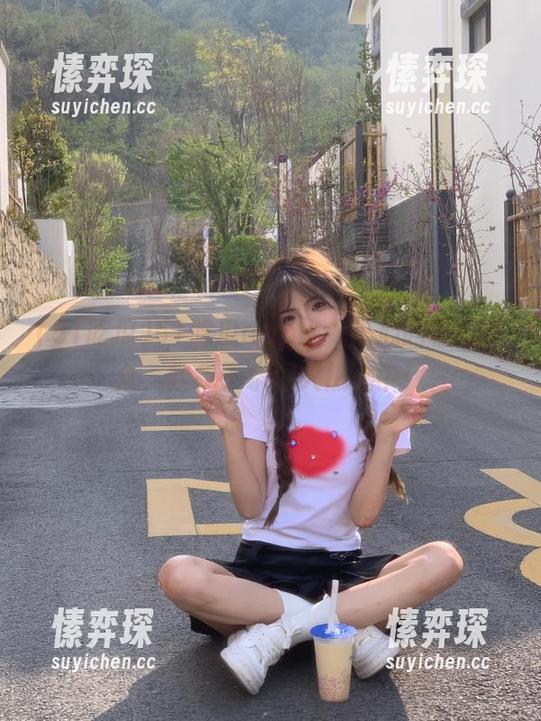 51吃瓜app里，热心的朝阳群众，救我于水深火热之中！-愫弈琛