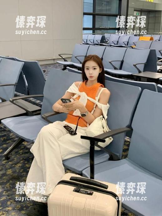 在线搬运工来了，51吃瓜中心独家瓜货发车！-愫弈琛
