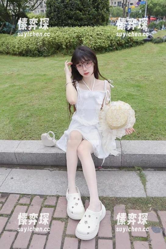 以为只要下载56吃瓜就能称王？没想过后面的瓜也太酸了吧？-愫弈琛