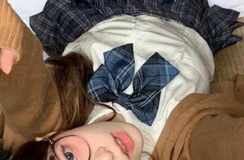 我觉得下载“58吃瓜”就好像是在期待一场盛大的派对，虽然派对上人太多，总是得小心点…