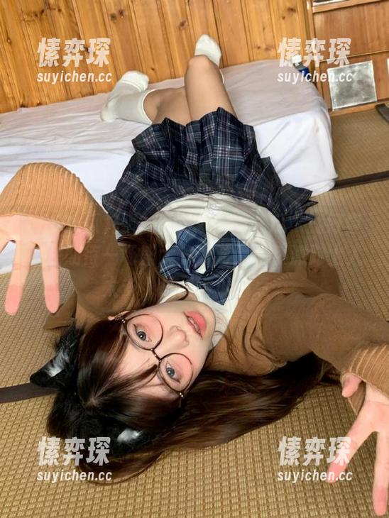 我觉得下载“58吃瓜”就好像是在期待一场盛大的派对，虽然派对上人太多，总是得小心点…-愫弈琛