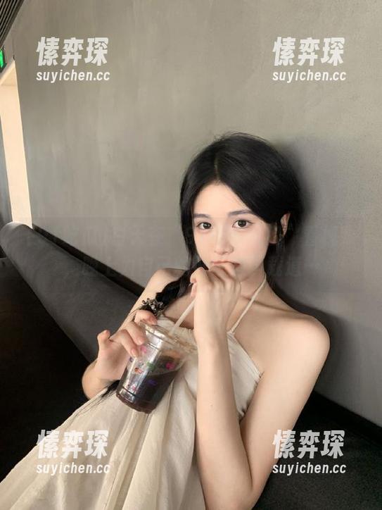 白天在“91吃瓜入口”看视频,晚上为自己的好奇怨声载道…-愫弈琛 白天在“91吃瓜入口”看视频,晚上为自己的好奇怨声载道…-愫弈琛