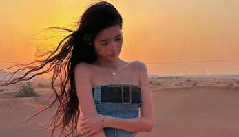天天刷“cgw”，搭配iOS，瓜每一天都新鲜，真想一口气吃完！