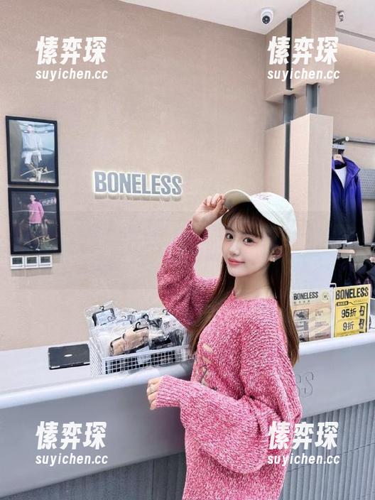 跟着“www.吃瓜网.top”导航，潜入明星的奇幻冒险-愫弈琛