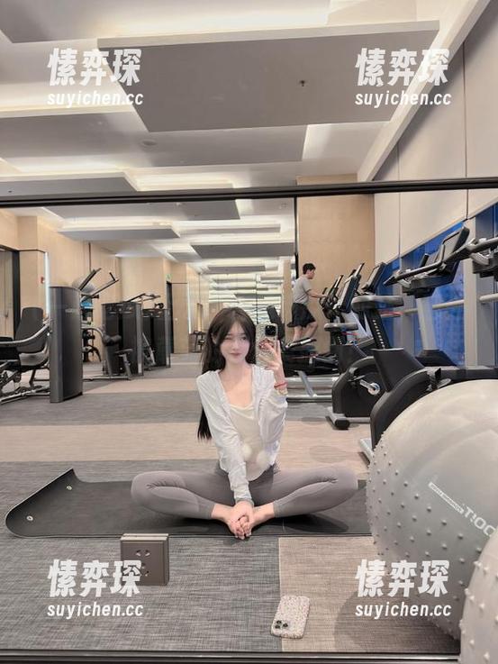 上了“一起吃瓜”网站，意外被蘑菇的剧情震撼到！-愫弈琛