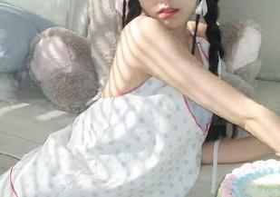 你还不快登录九一吃瓜中心，一天的瓜都让人忍不住想偷瞄！
