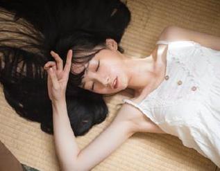 不走一些人常走的套路！接入“人人吃瓜网”的另类八卦线路，来刺激一下大脑吧！