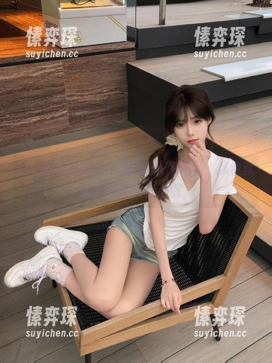 人人吃瓜网在线上，瓜也就成了日常放松小调。-愫弈琛