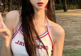 吃瓜网在线链接：这瓜越吃越香，看得我恨不得拿个爆米花。