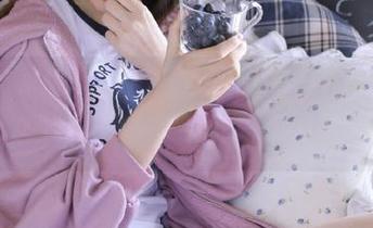911吃瓜网给你揭开明星黑料新线路，坐稳了别摔！