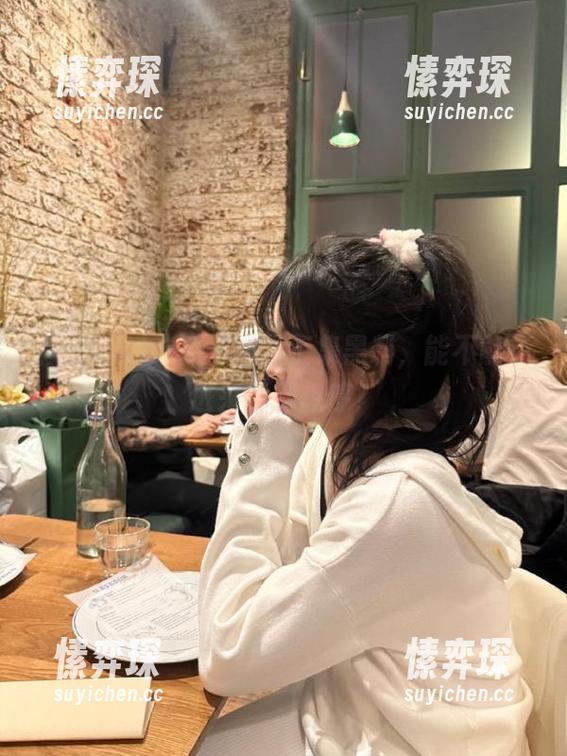 吃瓜网网址汇集黑料，能不能点进来就别想停？-愫弈琛
