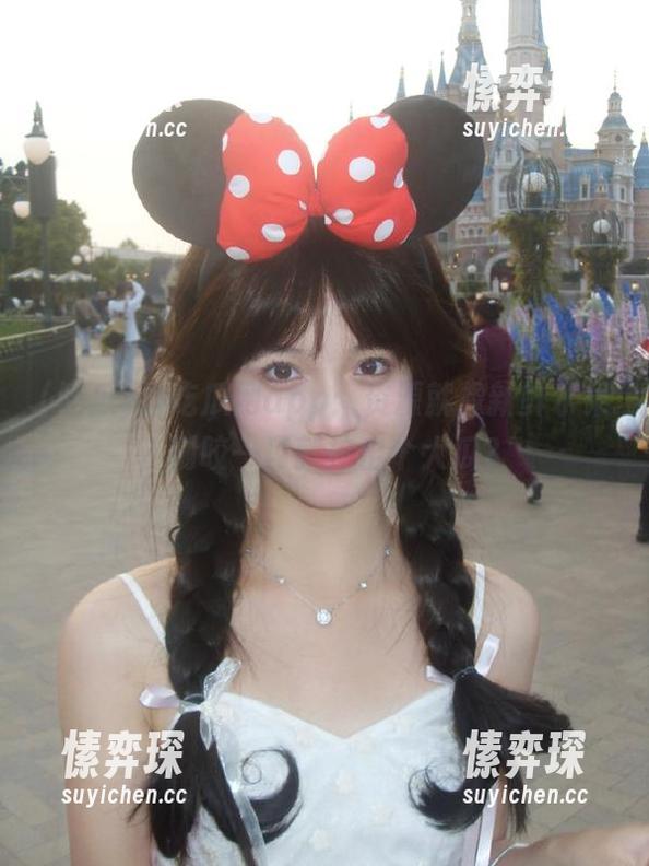 吃瓜网app：资源就像新鲜水果，刚咬一口就挖出个大瓜？-愫弈琛
