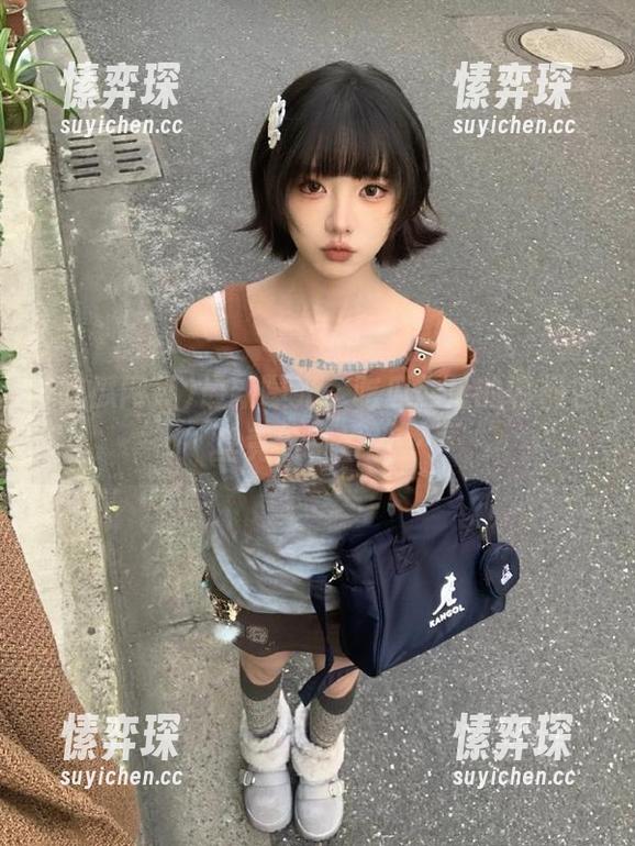 最新曝光，吃瓜网址的调料包里竟然藏着……-愫弈琛