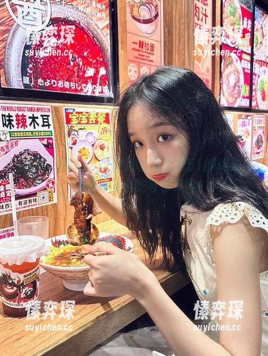 穿越到呱呱爆料51的传送门，门口专属小吃等你来尝！-愫弈琛
