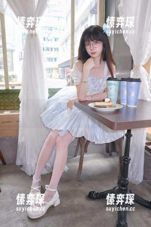 黑料不打烊的群密码要是也能收藏戳破谣言，那就爽了！-愫弈琛
