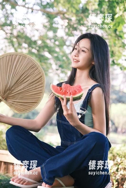 首期黑料不打烊，预约网址，今天你“瓜”了么？-愫弈琛