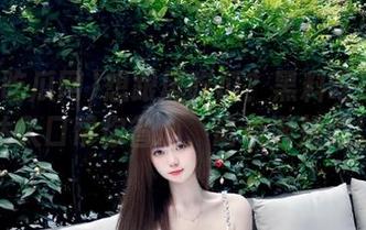 想跟风吃瓜？黑料吃瓜网直达入口帮你省心，记录潜规则！