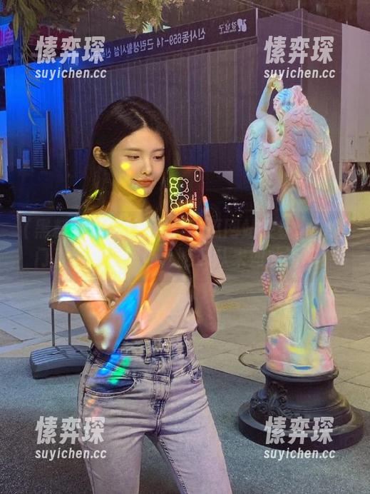 黑料吃瓜网站在线：传送门直达爆料现场，吃瓜从未如此简单！-愫弈琛