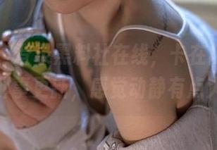 登录黑料社在线，卡在门口等着新鲜事更新，感觉动静有点大。