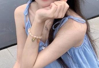 不用转发！直达黑料社区，在线播放网页等你来享受快感！