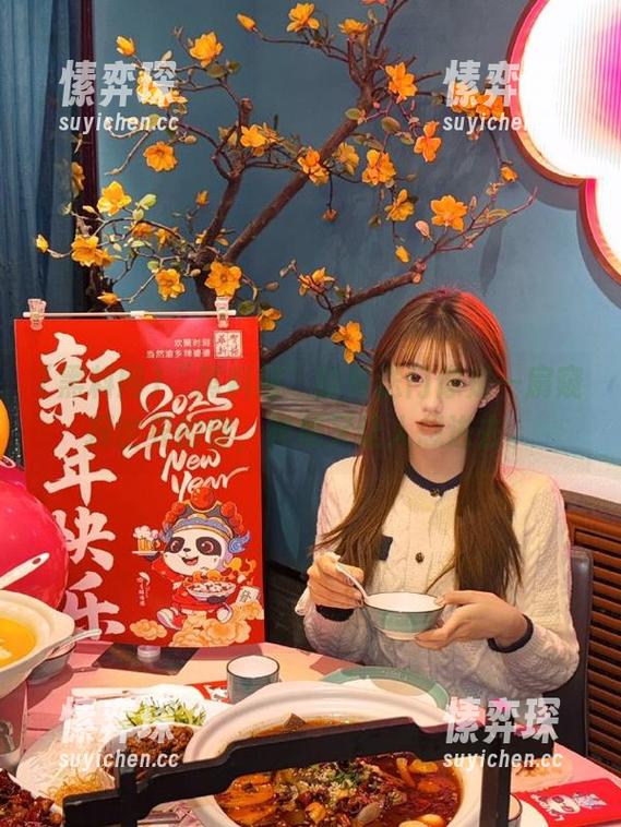 “黑料网”的传送门像是一扇窥探世界的窗，神秘又让人想进去。-愫弈琛