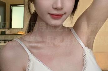 黑料网导航之下，最新爆款八卦如潮水般涌来，围观群众躲不掉啊！