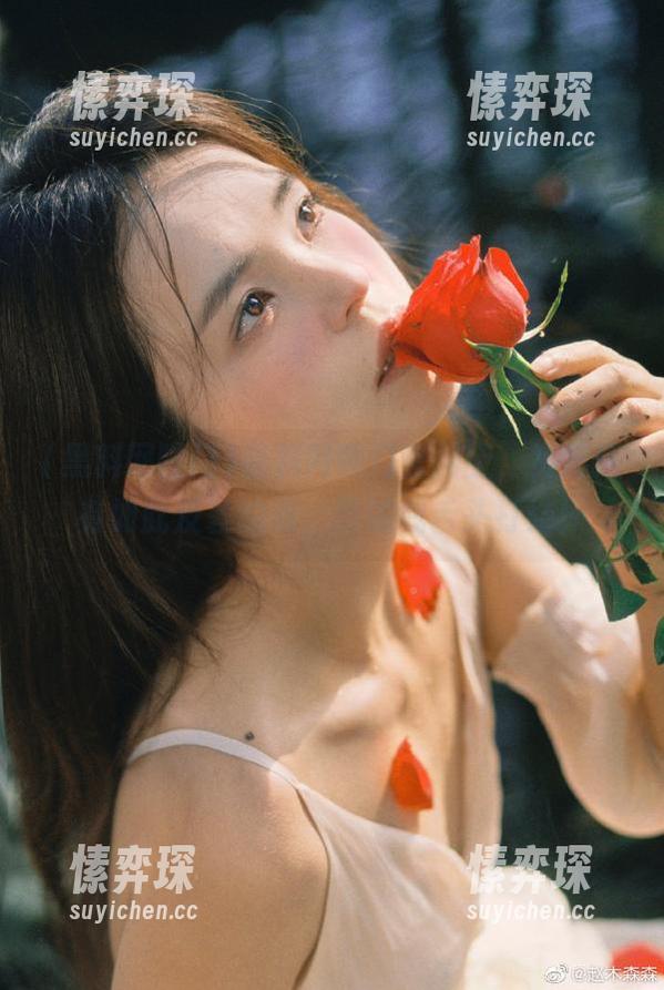 黑料网曝门官网上，竟然还有如此反差的瓜，吃的我舌头打结！-愫弈琛