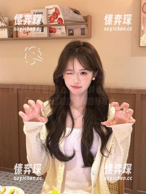 当心！“黑料老司机”传送门，可能随时打开你的好奇心。-愫弈琛