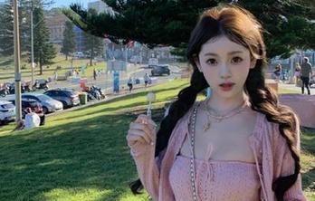 永不迷路，黑网料让我一直在八卦的海洋中遨游！
